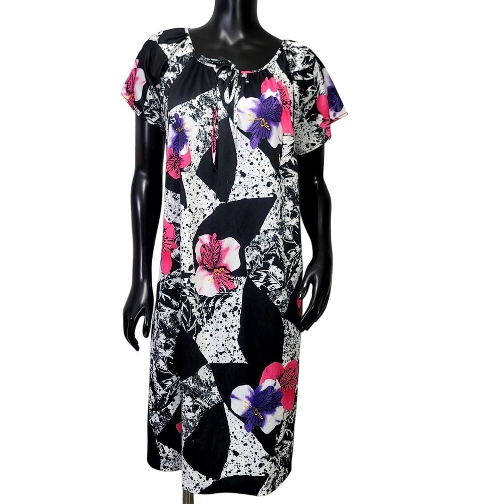 Vintage Haband For Her Floral Muumuu Dress Black Pink Purple Tropical Lounge USA